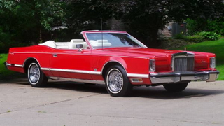 Illustration for article titled For $21,995, This 1978 Lincoln Mark V Is Baroque, But Don’t Fix It